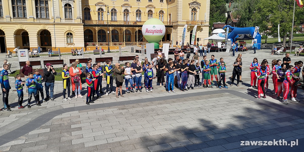 Memoria� M.Jasnosza i J.B�o�skiego