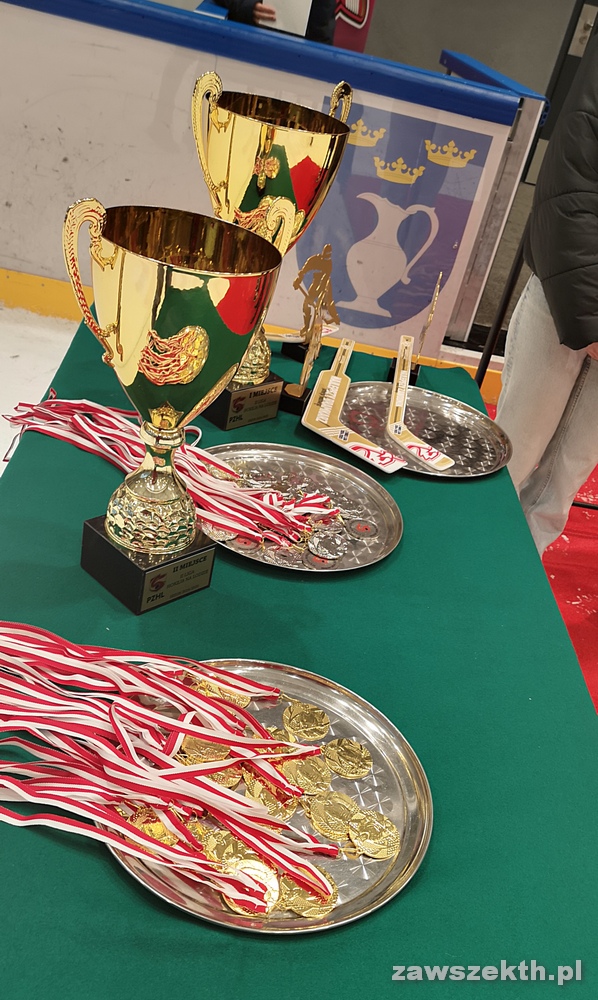 KTH Krynica - 2 Liga - Finay