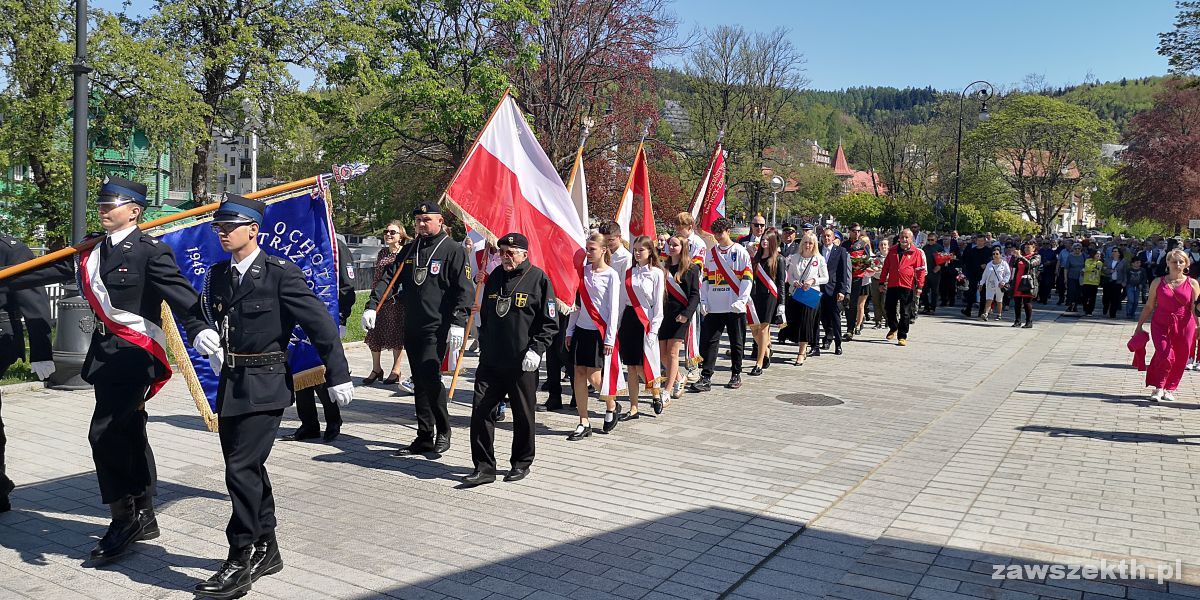 kateheci w uroczystociach rocznicowych Uchwalenia Konstytucji 3 Maja