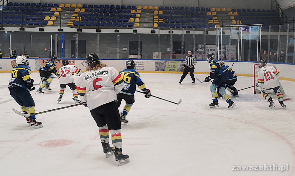 KTH Krynica-Zdr�j - HC Bulls Vranov