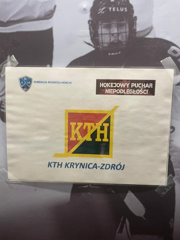 m�odzi kateheci w turnieju O Puchar Niepodleg�o�ci