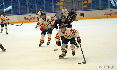 m�odzicy KTH