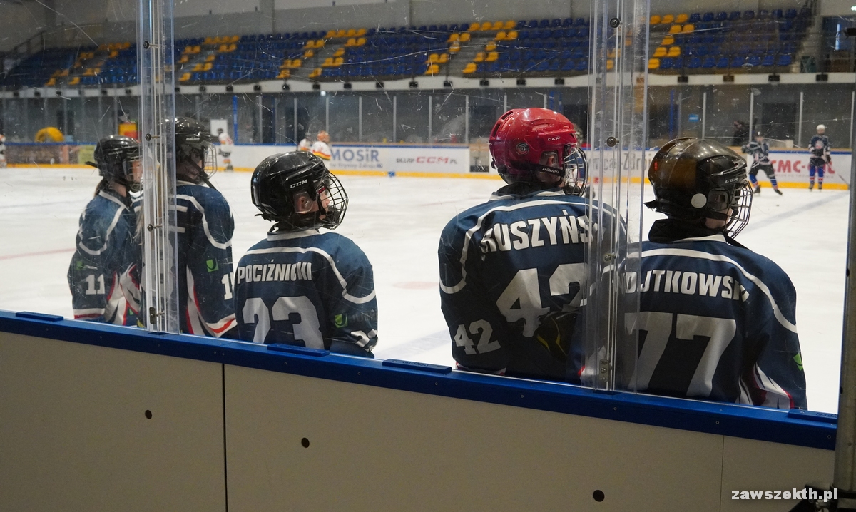 m�odzicy KTH w bara�ach