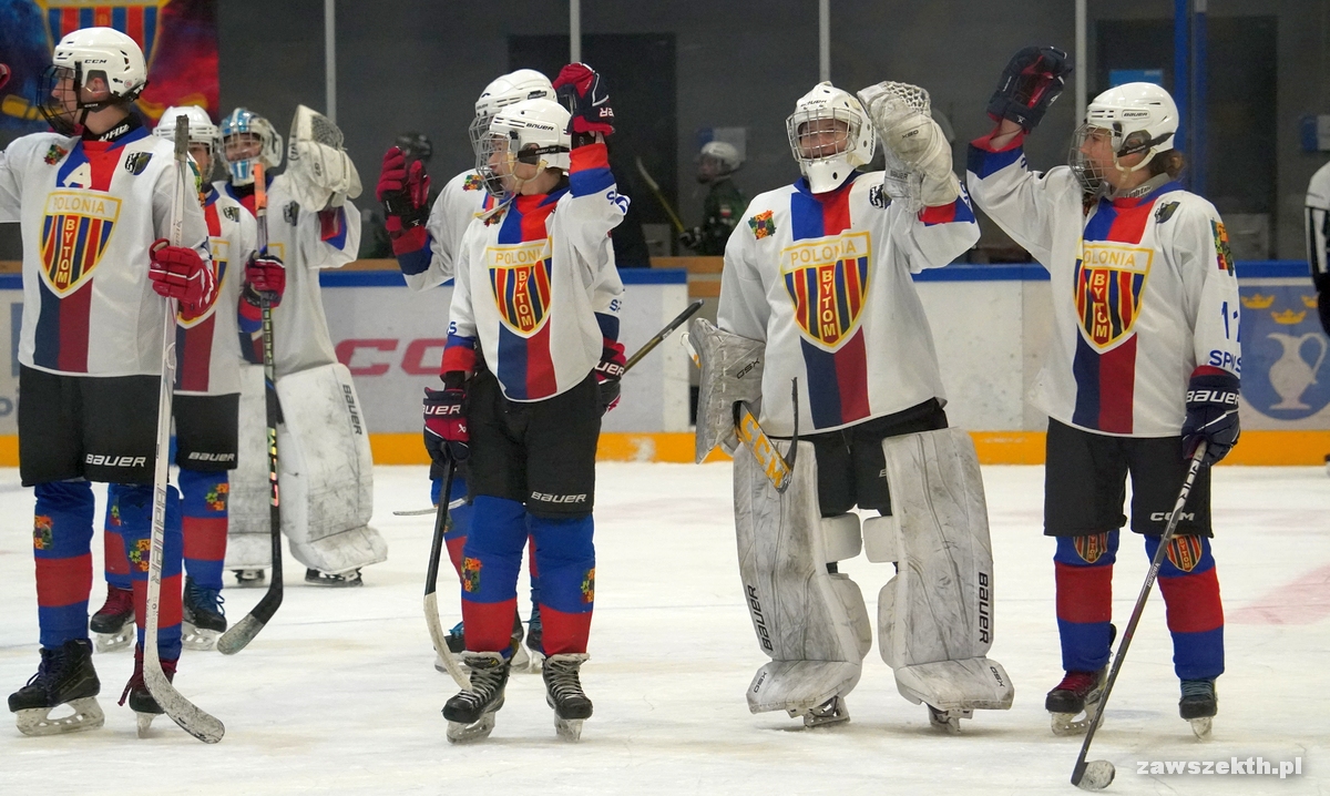 m�odzicy KTH w bara�ach