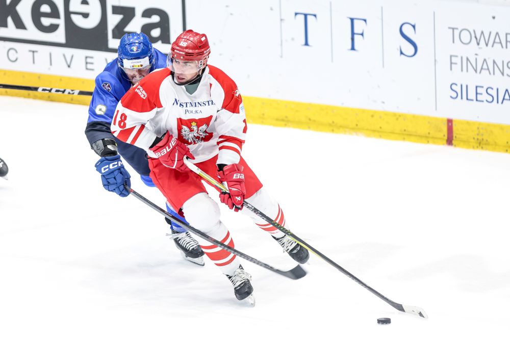 wychowankowie w kadrze