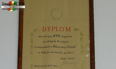 1957 - dyplom dla KTH za zajcie III miesjca w MP
